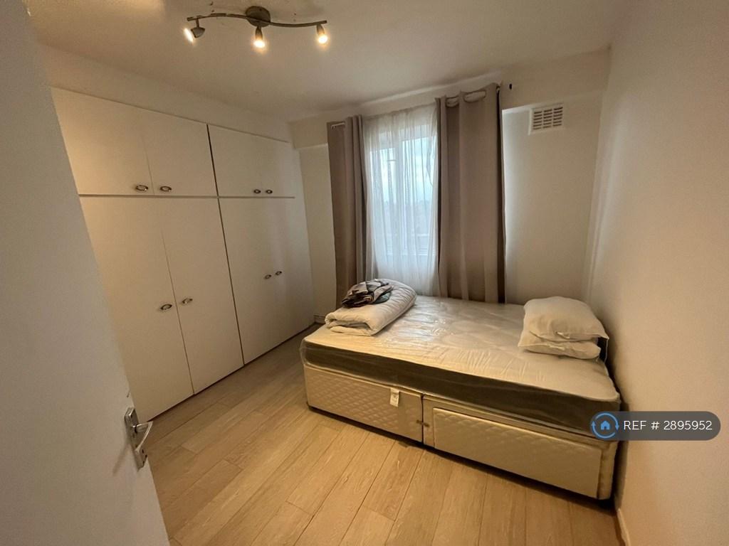 Apartment in London - View 2