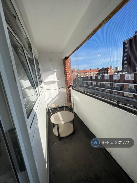 Apartment in London - View 2