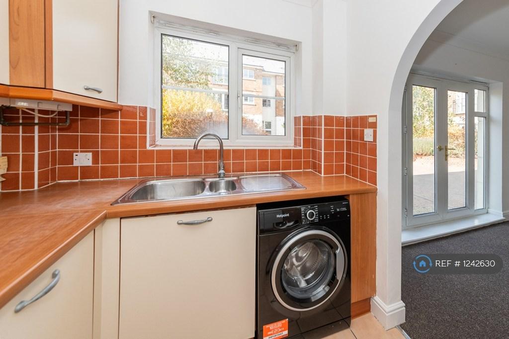 Apartment in Oxford, Grandpont, South Oxford - View 3