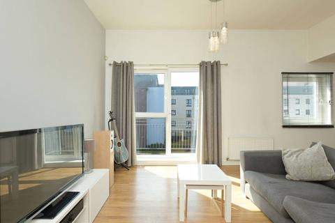 2 bedroom flat for sale, Flat 6, 2 East Pilton Farm Place, Fettes, Edinburgh, EH5 2QJ