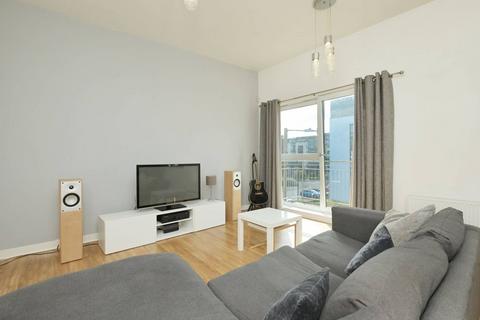 2 bedroom flat for sale, Flat 6, 2 East Pilton Farm Place, Fettes, Edinburgh, EH5 2QJ