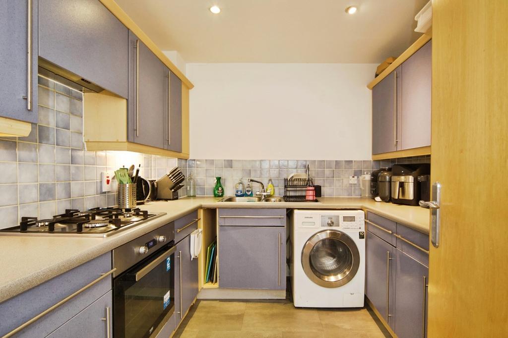 Apartment in London - View 2