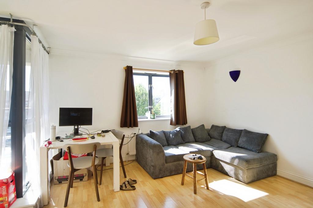 Apartment in London - View 4