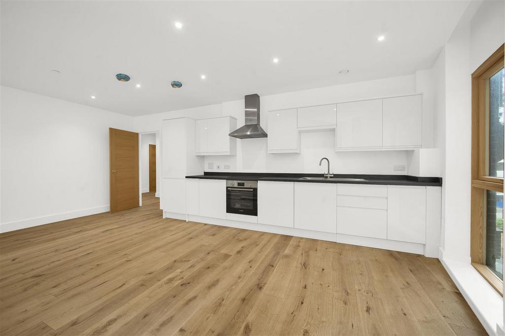 Apartment in London - View 2