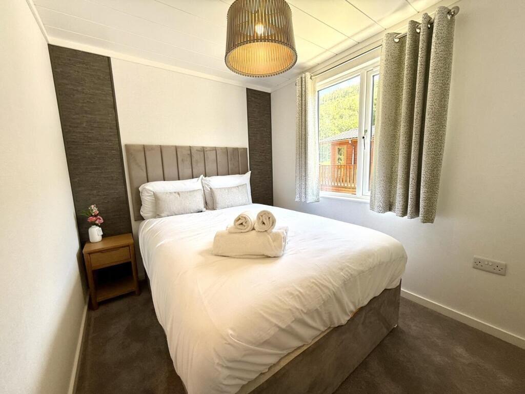 House in Malton - More
