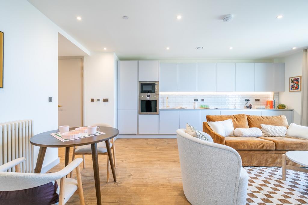 Apartment in London - View 3