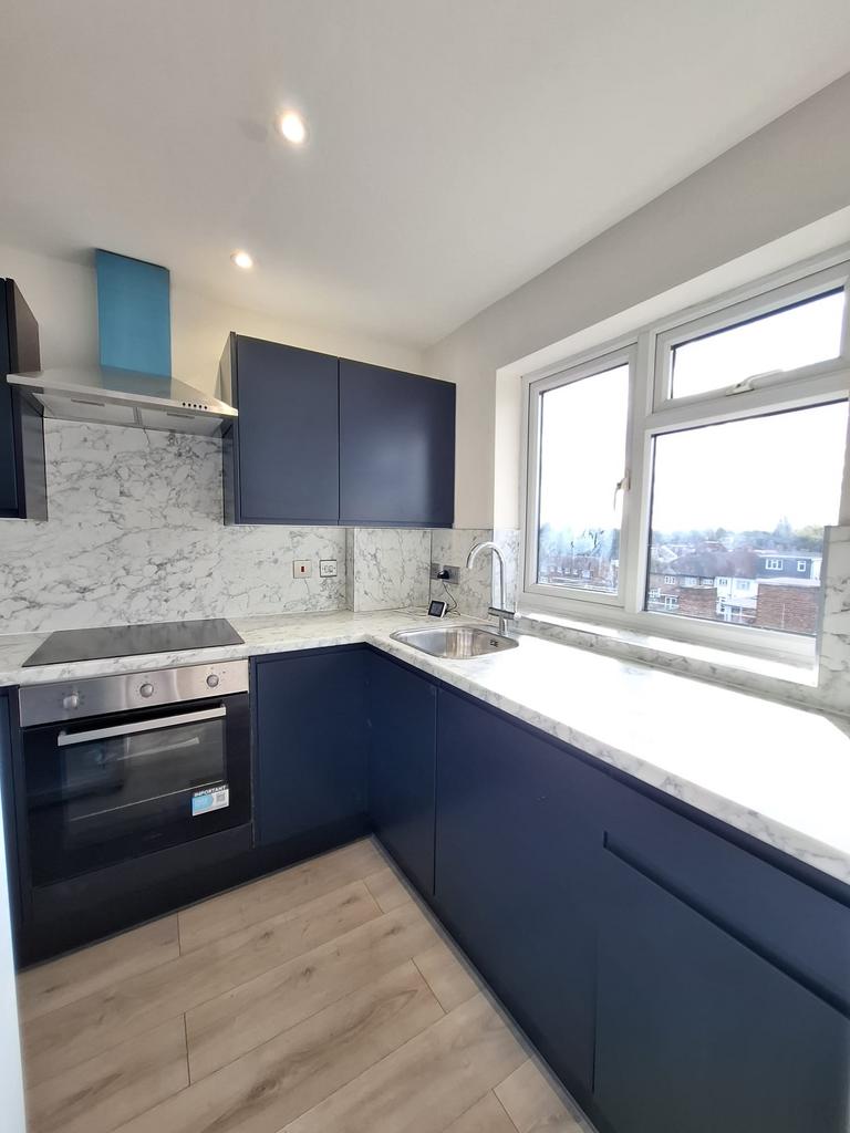 Apartment in Wembley - View 5