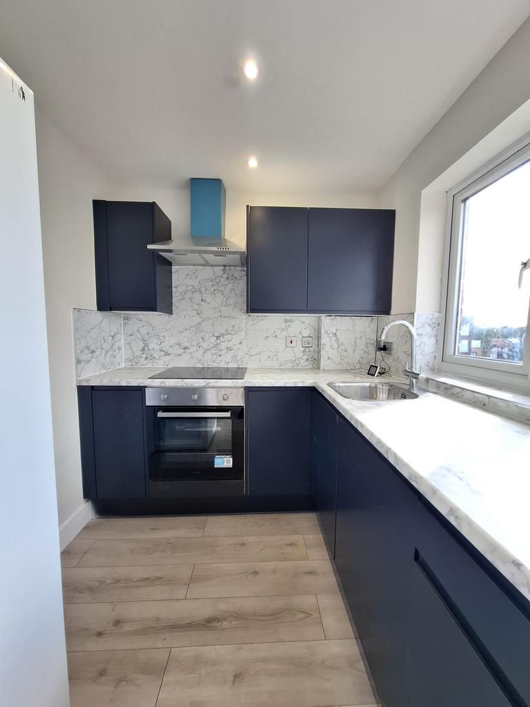Apartment in Wembley - More
