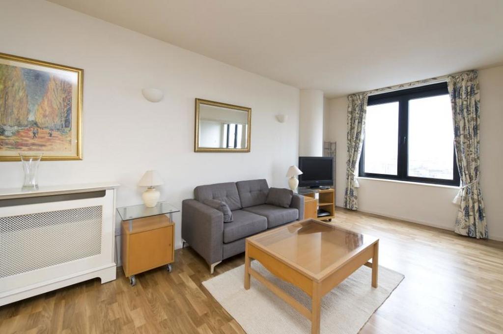 Apartment in London, Royal Borough of Kensington and Chelsea - View 3