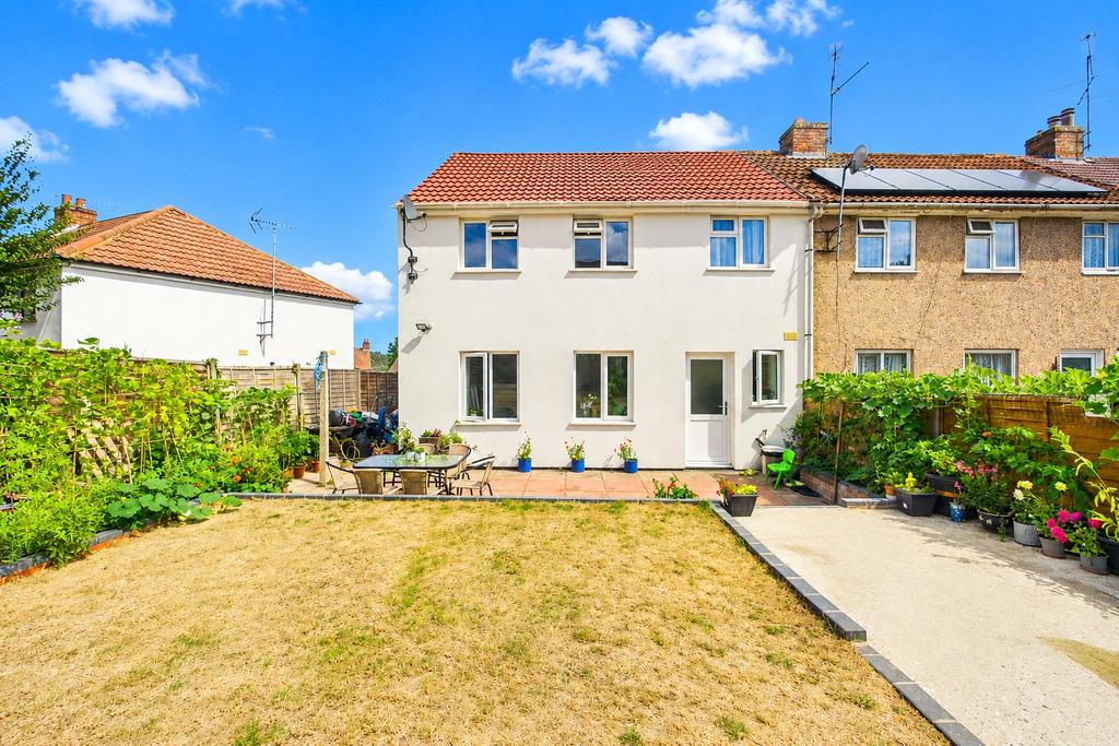 House in Reading, Norcot - View 3