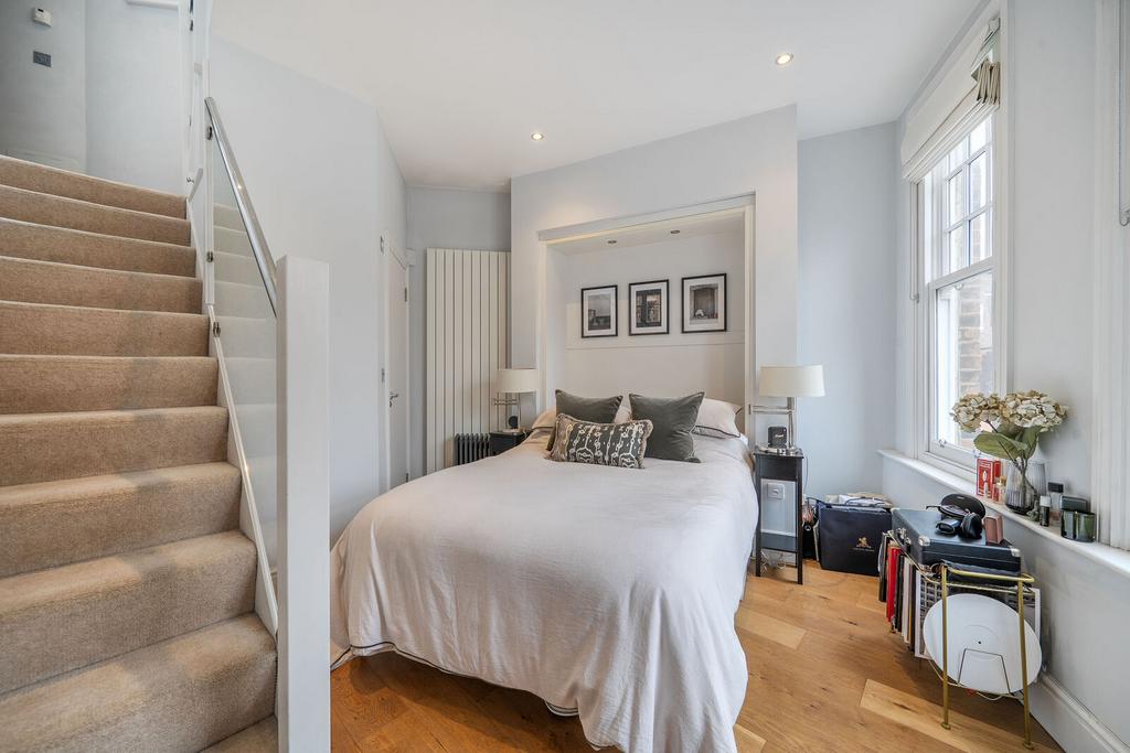 Apartment in London - View 4
