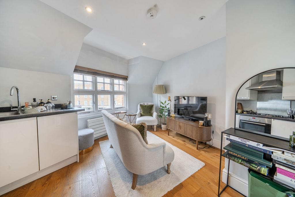 Apartment in London - View 3