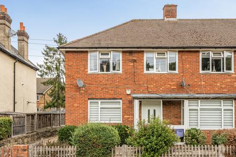 Commonside East, Mitcham CR4