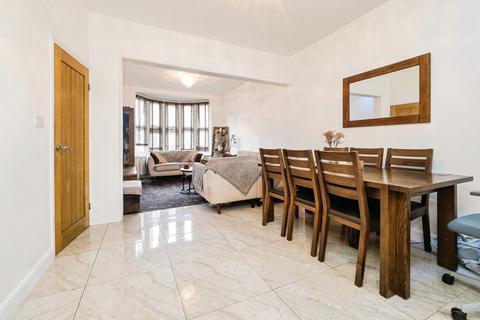undefined, Beverley Road, East Ham, London, E6