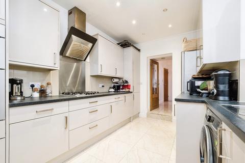 undefined, Beverley Road, East Ham, London, E6