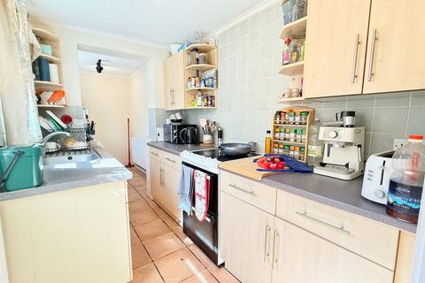 2 bedroom cottage to rent, Silver Street, Burwell
