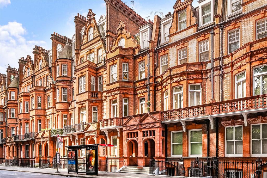 House in London - View 5