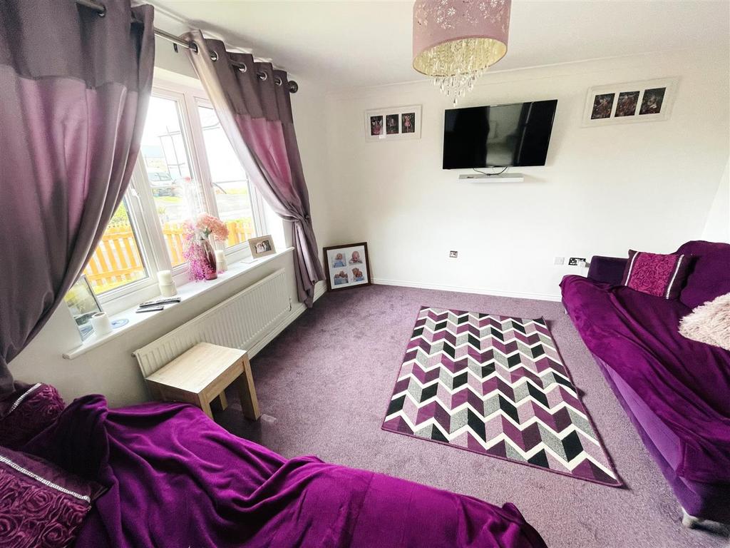 House in Llanelli - View 5