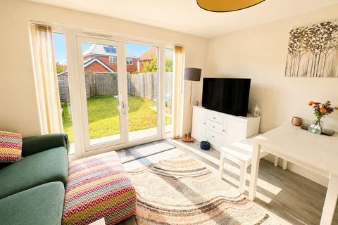 2 bedroom end of terrace house for sale, Fortis Way, Cheshire CH4