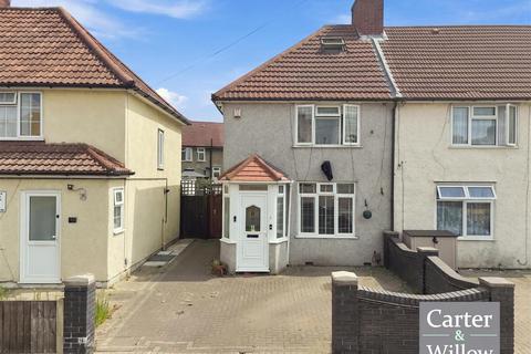 2 bedroom end of terrace house for sale, Highgrove Road, Dagenham, Essex