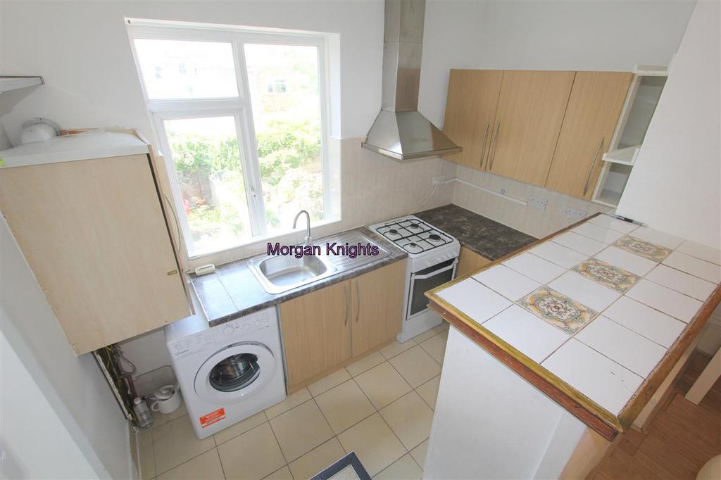 Apartment in Acton - View 5