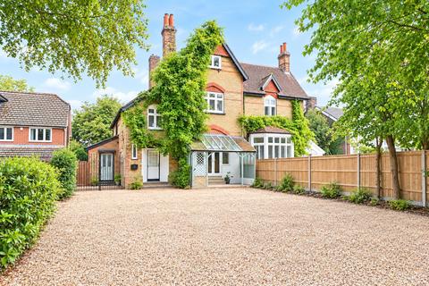 4 bedroom semi-detached house for sale, Gally Hill Road, Fleet GU52