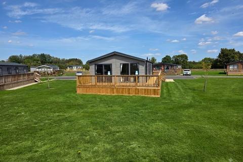 2 bedroom lodge for sale, Pickering York