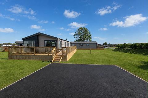 2 bedroom lodge for sale, Pickering York