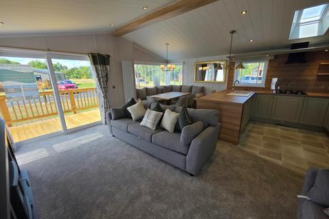 2 bedroom lodge for sale, Pickering York