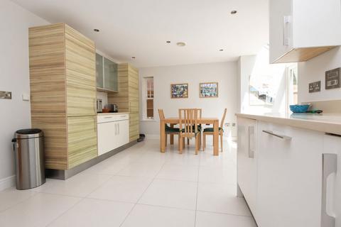 3 bedroom townhouse for sale, Forest Road, BRANKSOME PARK, BH13