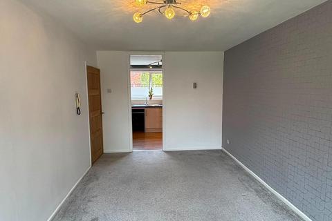 1 bedroom ground floor flat to rent, Heaton Moor Road, Stockport