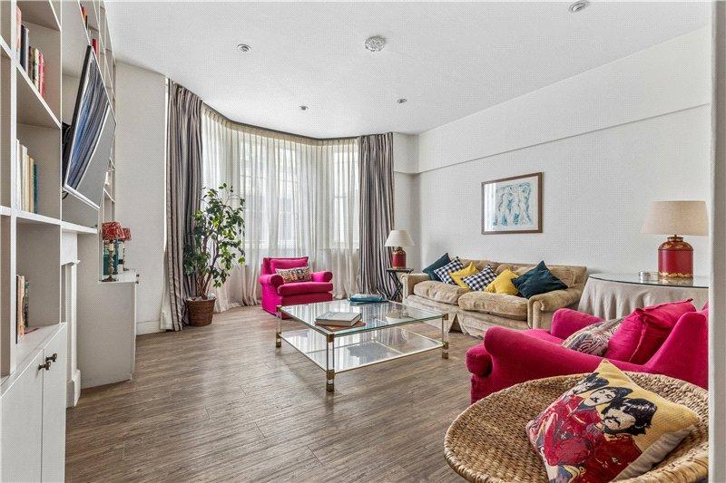 Apartment in London - View 3