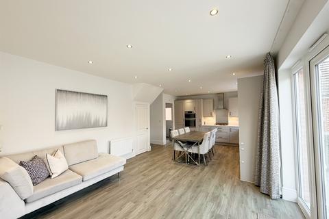 4 bedroom detached house for sale, Herbert Owen Drive, Priorslee, Telford