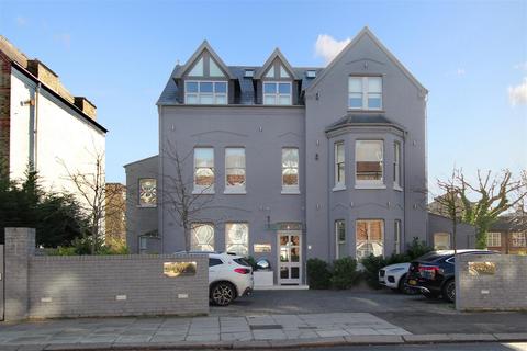 undefined, Montpelier Road, Ealing