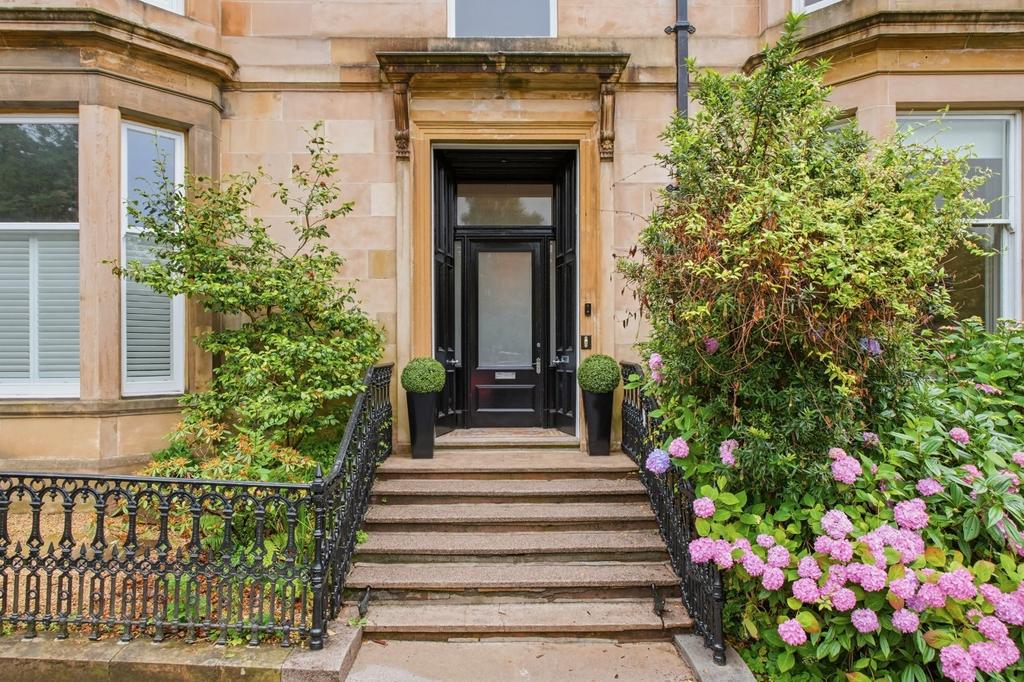 House in Glasgow City - View 2
