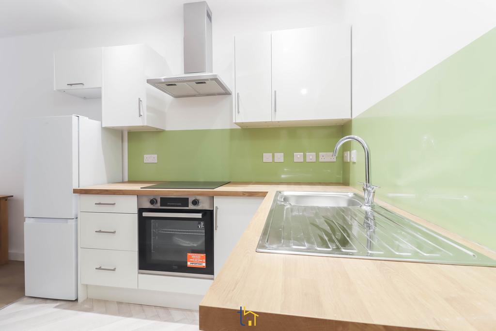 Apartment in Leicester - View 2