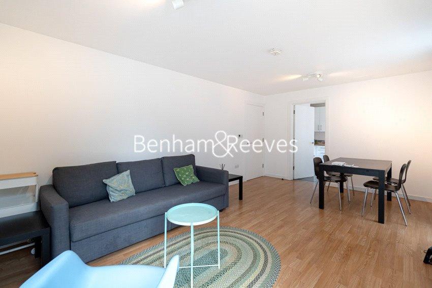 House in London - View 2