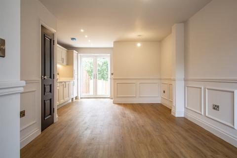 2 bedroom terraced house to rent, Douglas Jane Close, Melton Mowbray, LE13