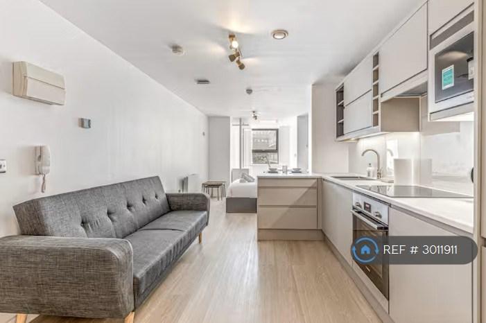 Apartment in Nottingham - View 4