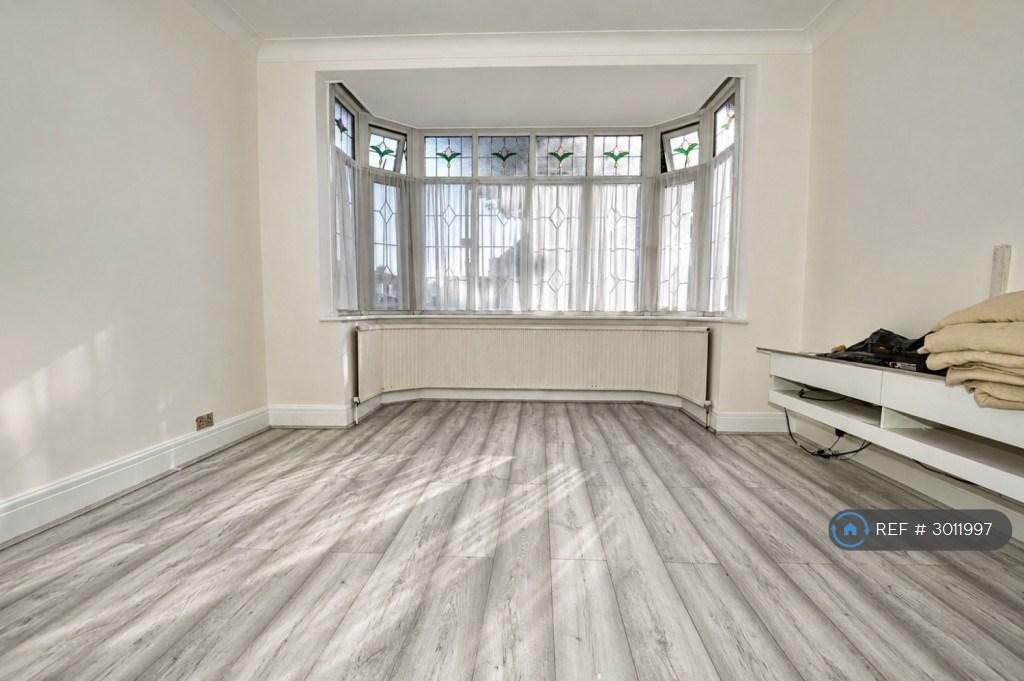 House in London - View 5