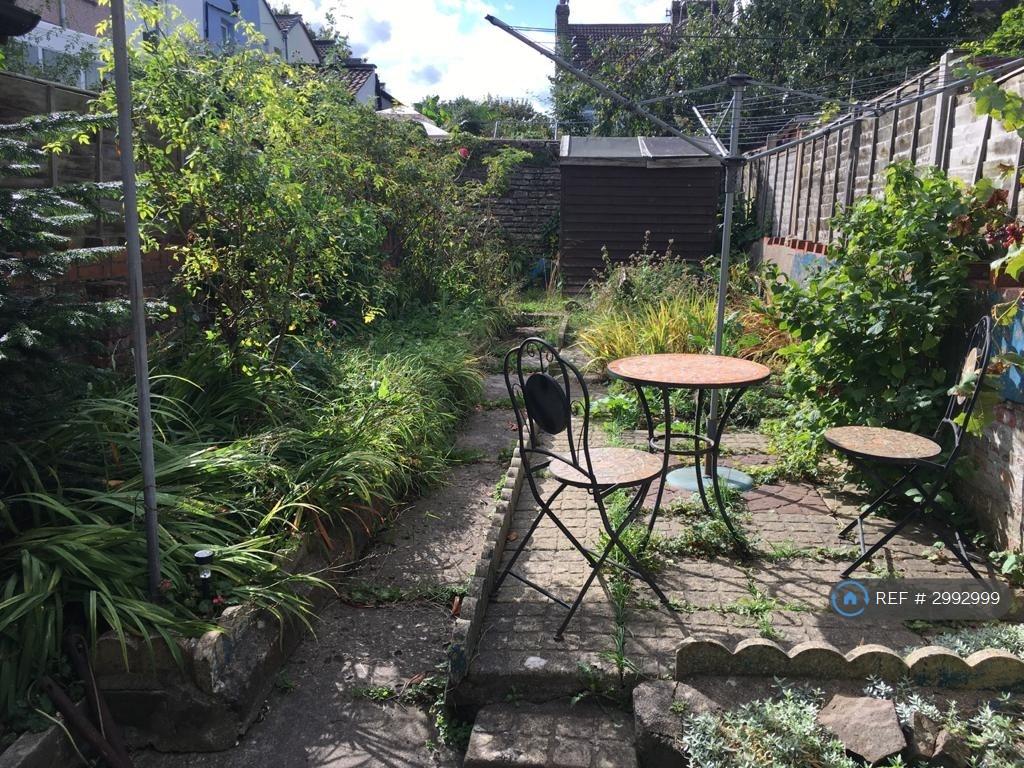 Apartment in Bristol - View 4
