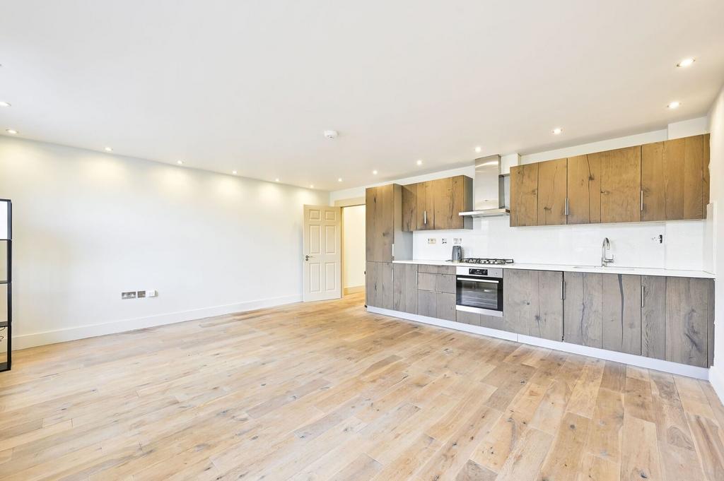 Apartment in London - View 3