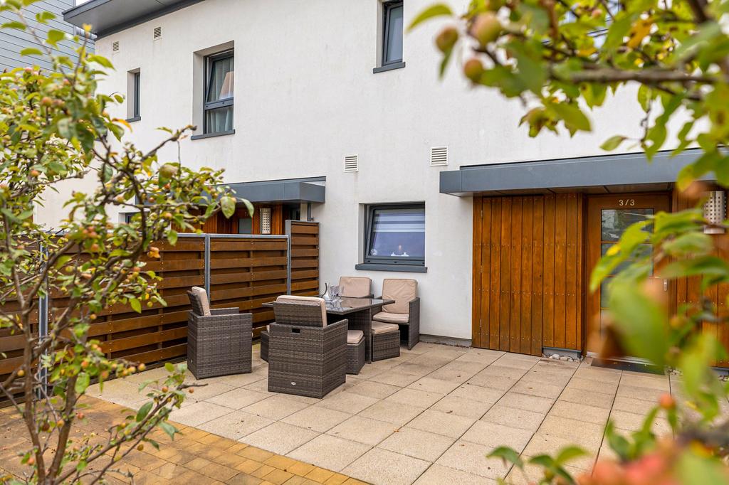 Apartment in Glasgow City - View 3