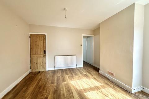 2 bedroom terraced house for sale, Middle Lane, Epsom