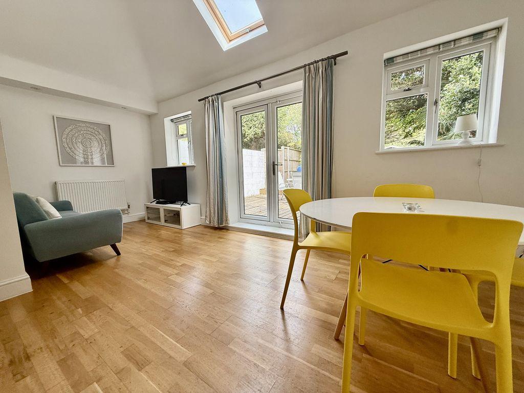 Apartment in Boscombe - More
