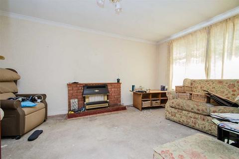 2 bedroom semi-detached bungalow for sale, Oakdene Road, Burntwood WS7