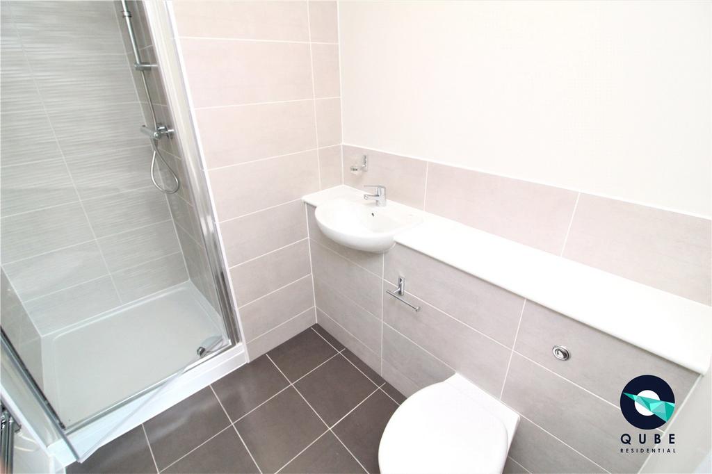 Apartment in Salford - More