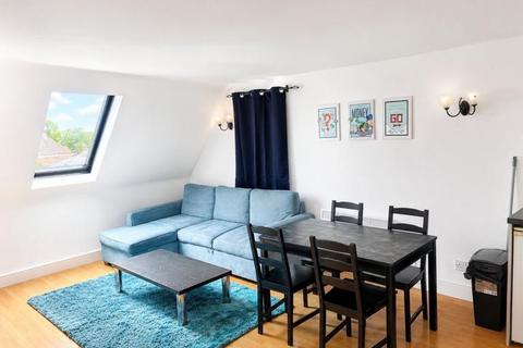 undefined, St.nicholas apart 140-142 Fosse Rd N, Leicester, LE3