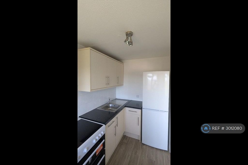 Apartment in Orpington - View 2