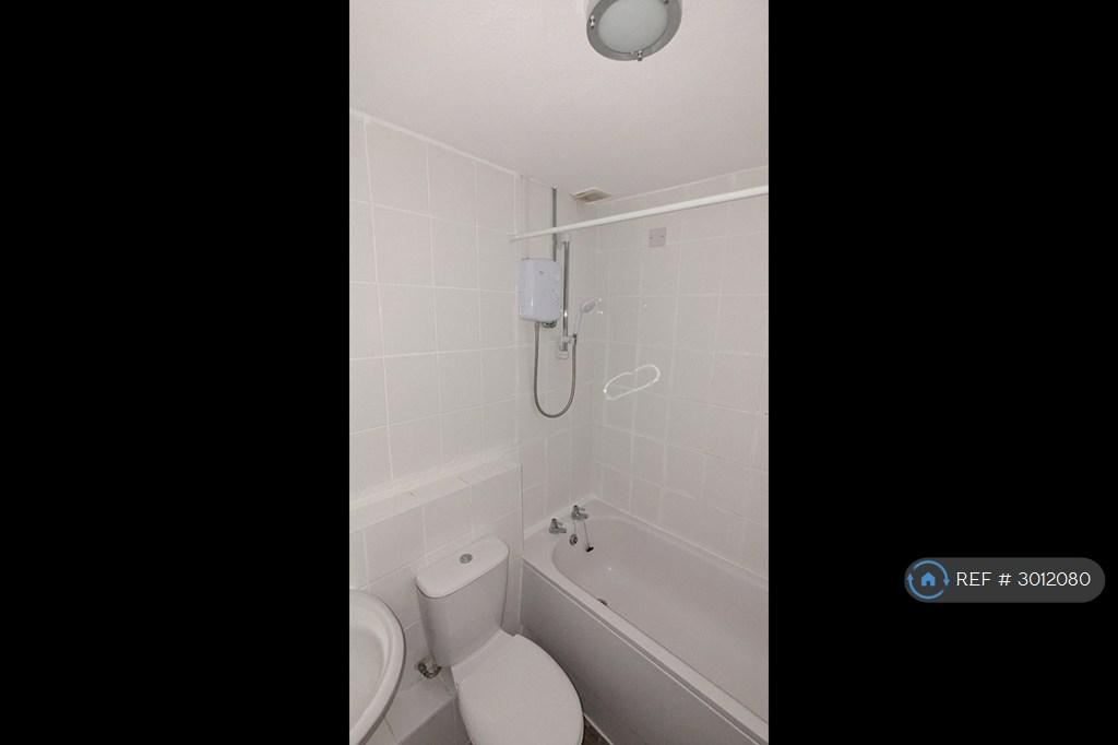 Apartment in Orpington - View 4